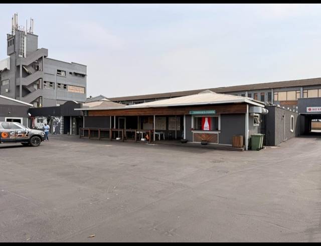 6,573M² WAREHOUSE FOR SALE IN CONGELLA